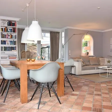 別荘 Lerchenweg 5b *